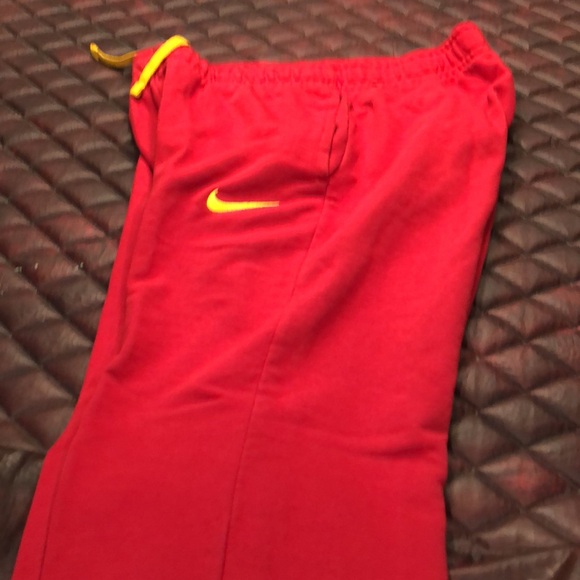 Nike Sweatpants size Medium - Picture 6 of 7